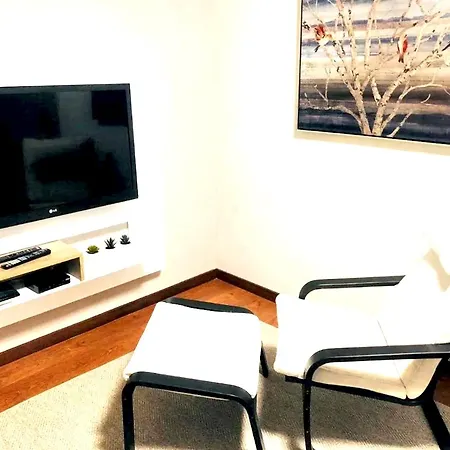 Comfortable House In With Unfenced Garden