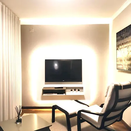 Comfortable House In With Unfenced Garden * Lamego