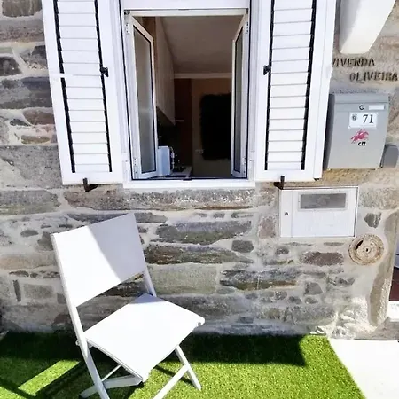 בית נופש Comfortable House In With Unfenced Garden *