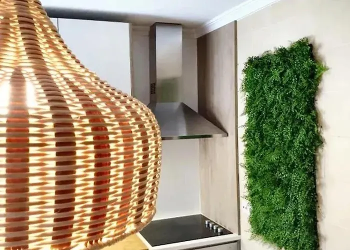 펜션 Comfortable House In With Unfenced Garden *