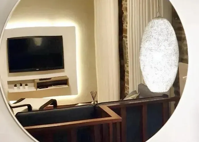 Comfortable House In With Unfenced Garden * Lamego