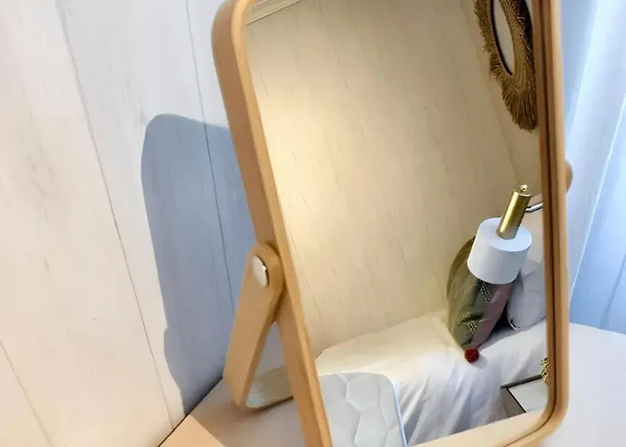 Сasa de vacaciones Comfortable House In With Unfenced Garden