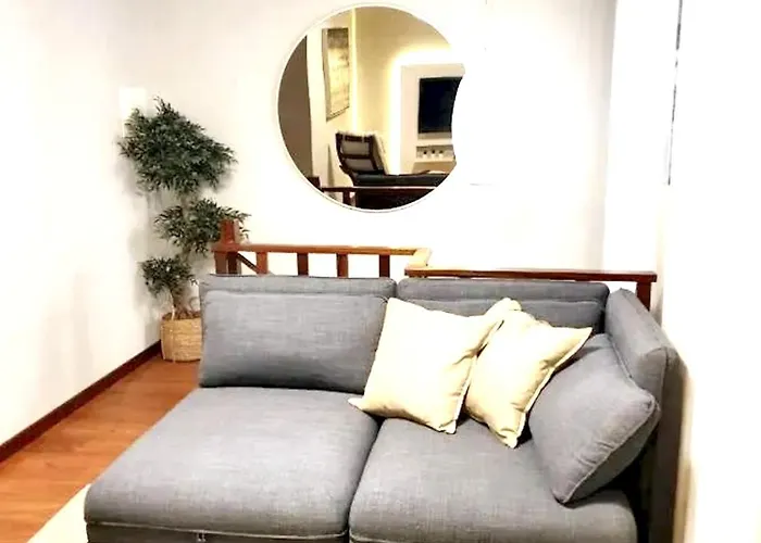 Сasa de vacaciones Comfortable House In With Unfenced Garden *